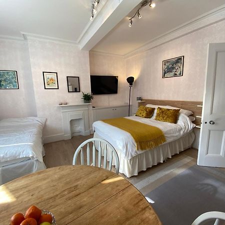 Deluxe Three Bed Bnb In Henley-On-Thames Near Station River & Town Centre Экстерьер фото