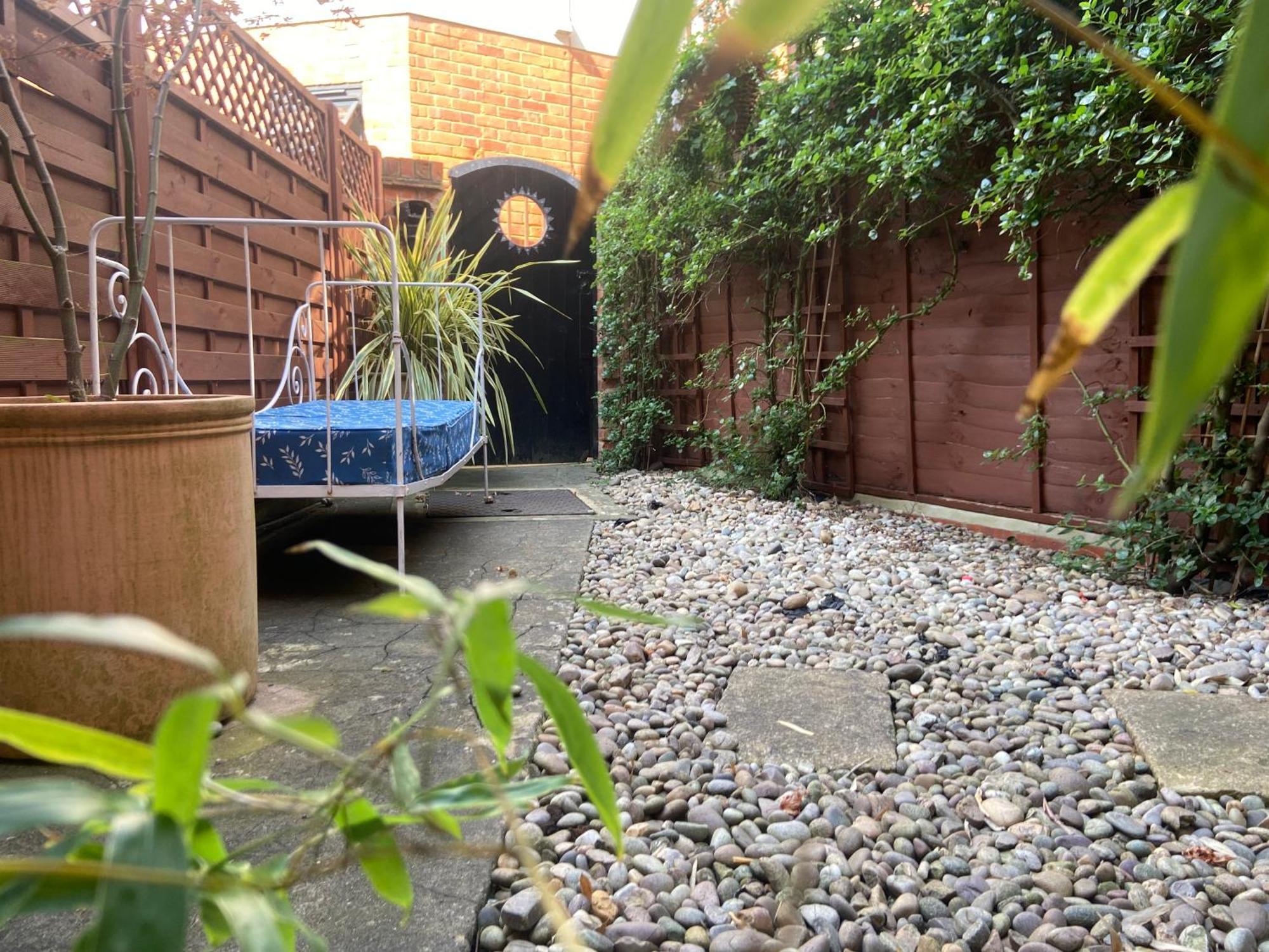 Deluxe Three Bed Bnb In Henley-On-Thames Near Station River & Town Centre Экстерьер фото